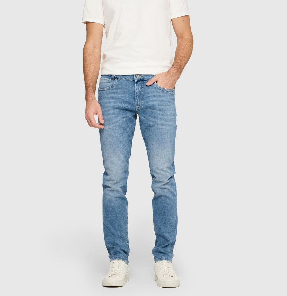MAC Jeans Arne Pipe Workout Light Blue Authentic Wash Blau – Ansicht 3