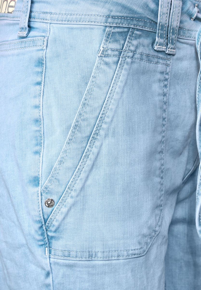 Loose Fit Jeans